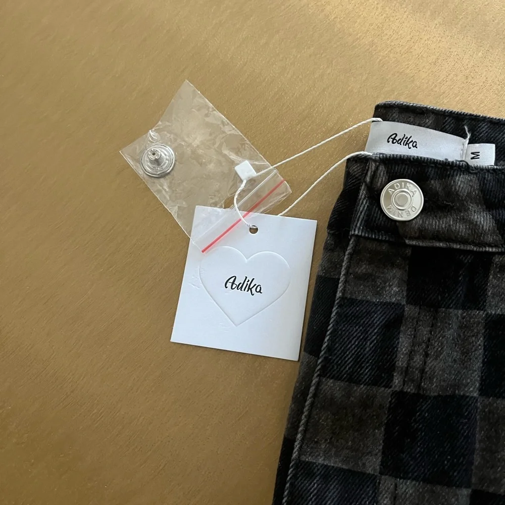 NWT Black Checkered Jeans - Picture 3 of 5